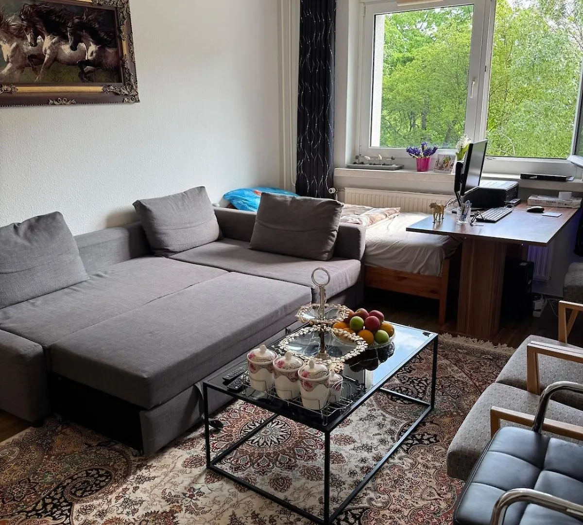 Apartment In Prohlis ile iletişim